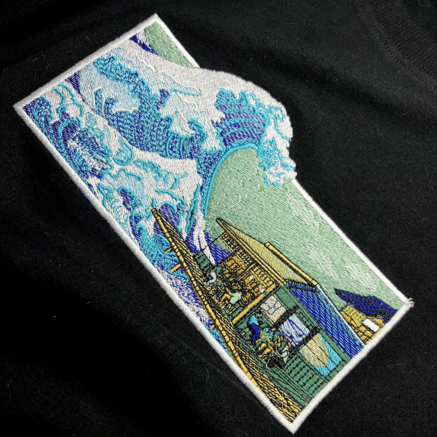 DROWNING CAFÉ TEE